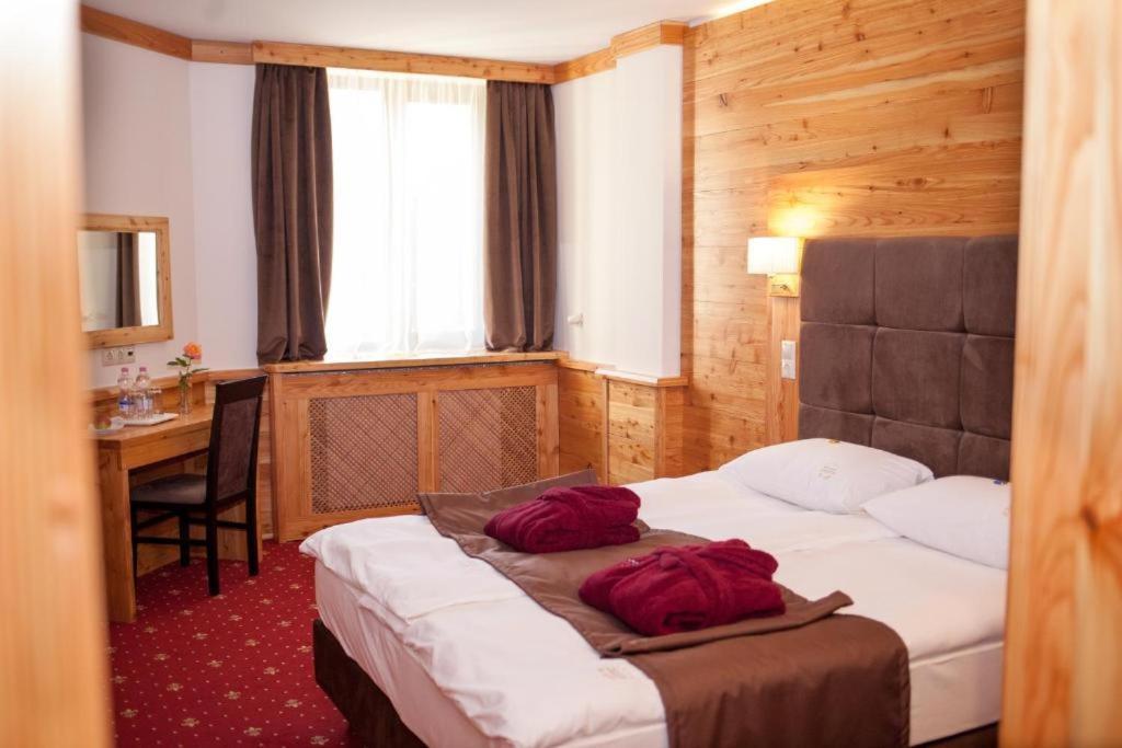 Baron Spa Hotel - Museum Yaremtche Extérieur photo