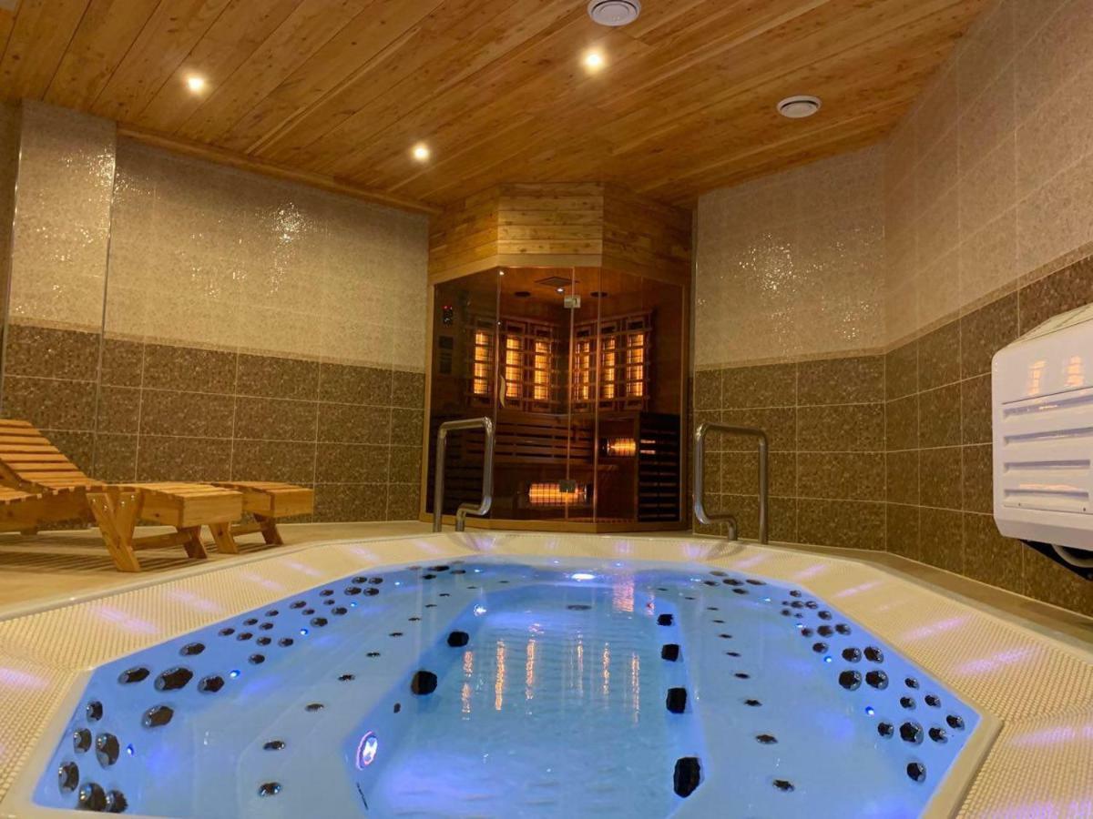 Baron Spa Hotel - Museum Yaremtche Extérieur photo